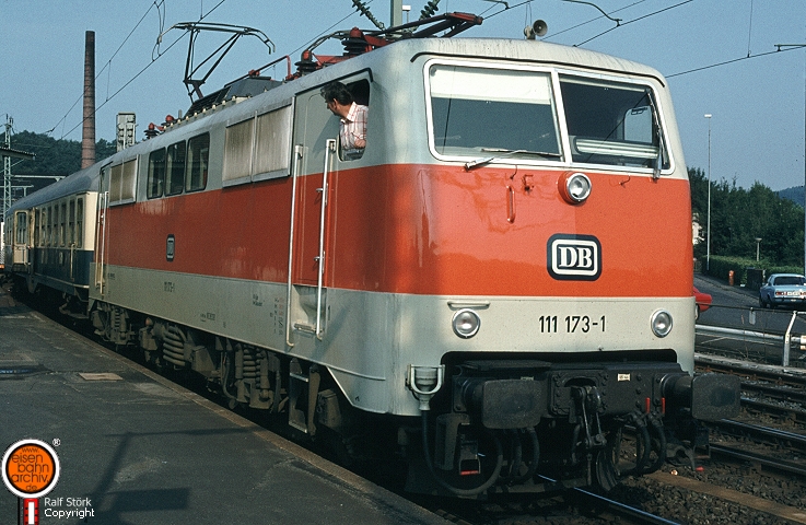 Baureihe 111 www.eisenbahnarchiv.de